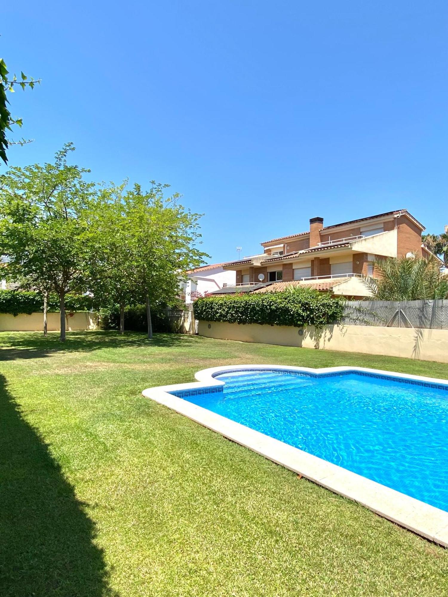 Villa Isabel Sitges, Rocamar Sant Pere De Ribes Εξωτερικό φωτογραφία